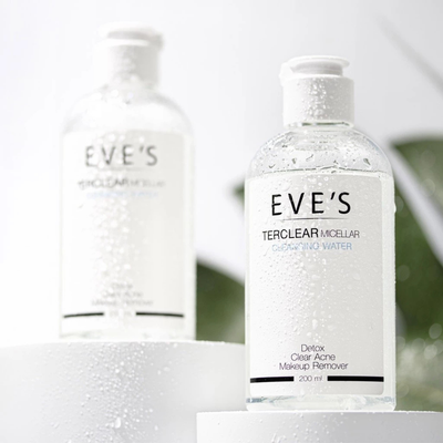 Cotton pad soaked in EVE'S Terclear micellar