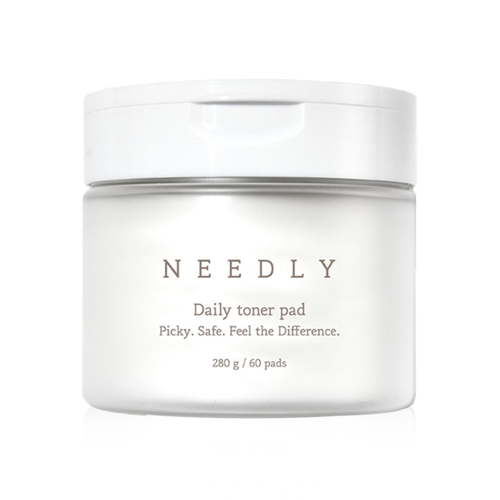 Gentle exfoliating toner pad for clear and radiant skin.