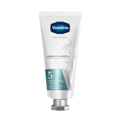 Smoothing hand cream with AHA