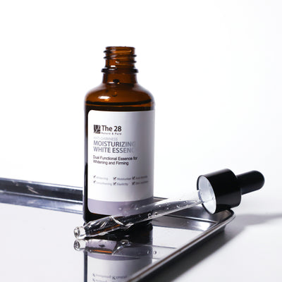Brightening facial essence with alpha arbutin