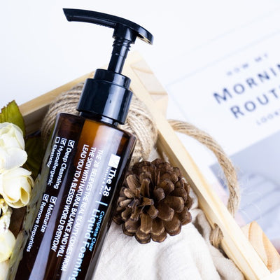 Deep cleansing liquid face wash